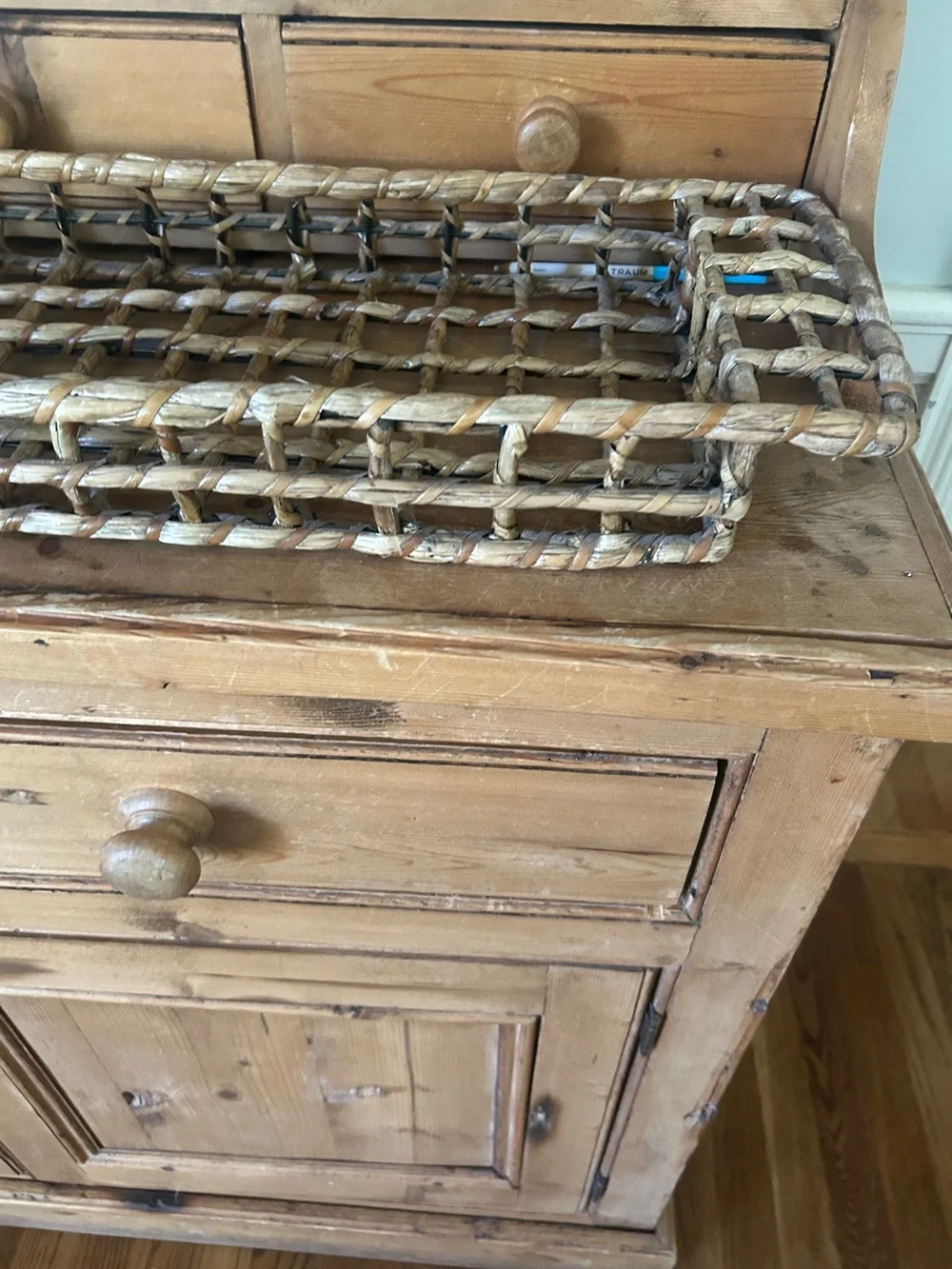 Vintage Anthropologie 36” Long Woven Rattan Wicker Tray Basket Y2K c. 1998 RARE